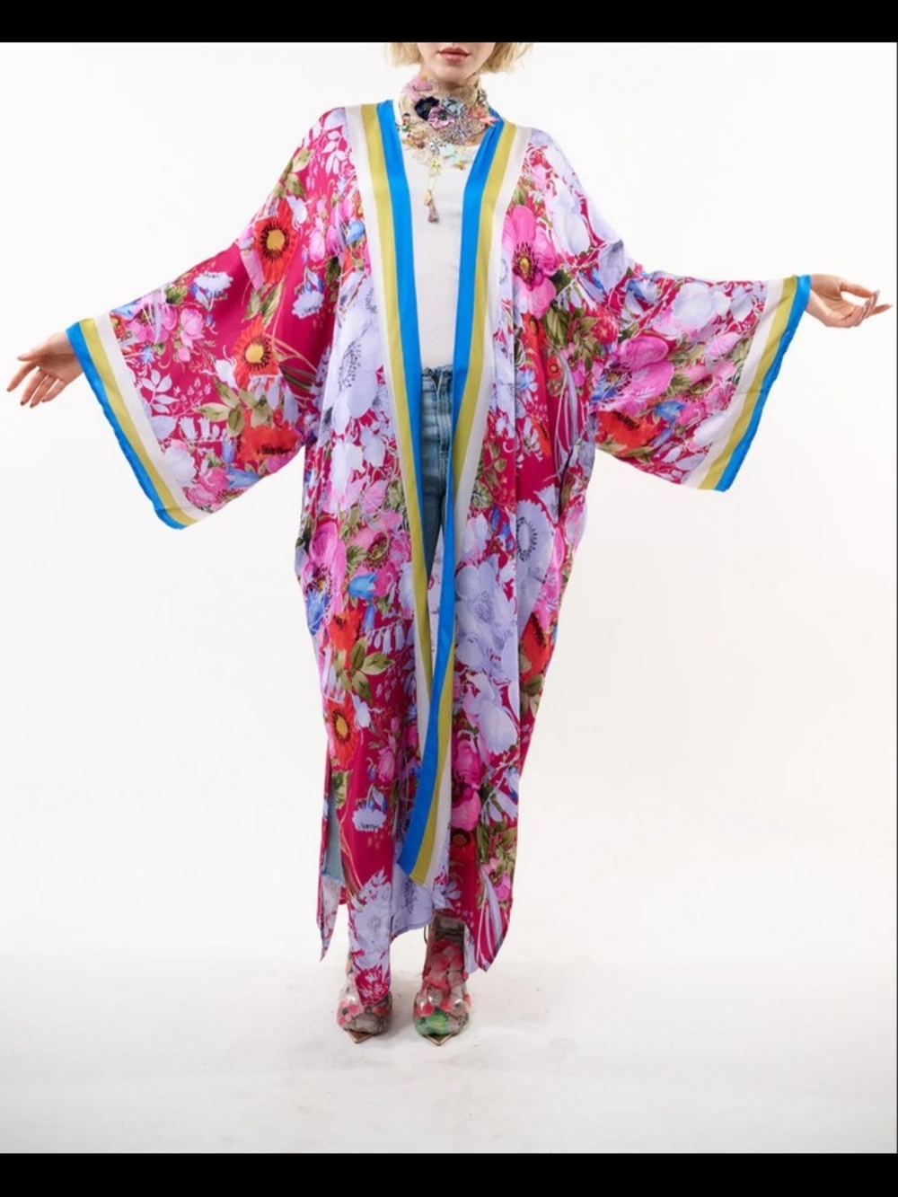 Aratta Pink Floral Long Kimono Robe with Blue and Yellow Trim